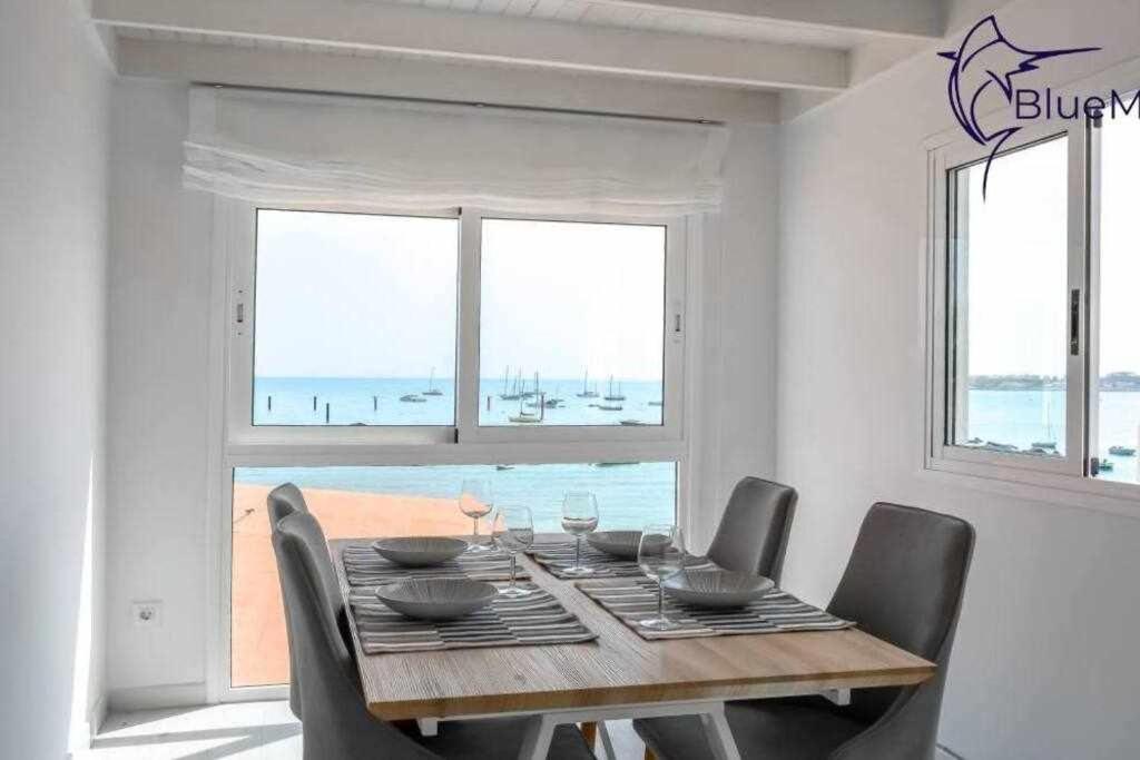דירות קורלחו B-Rent Bluemarlin Boutique Sea View מראה חיצוני תמונה
