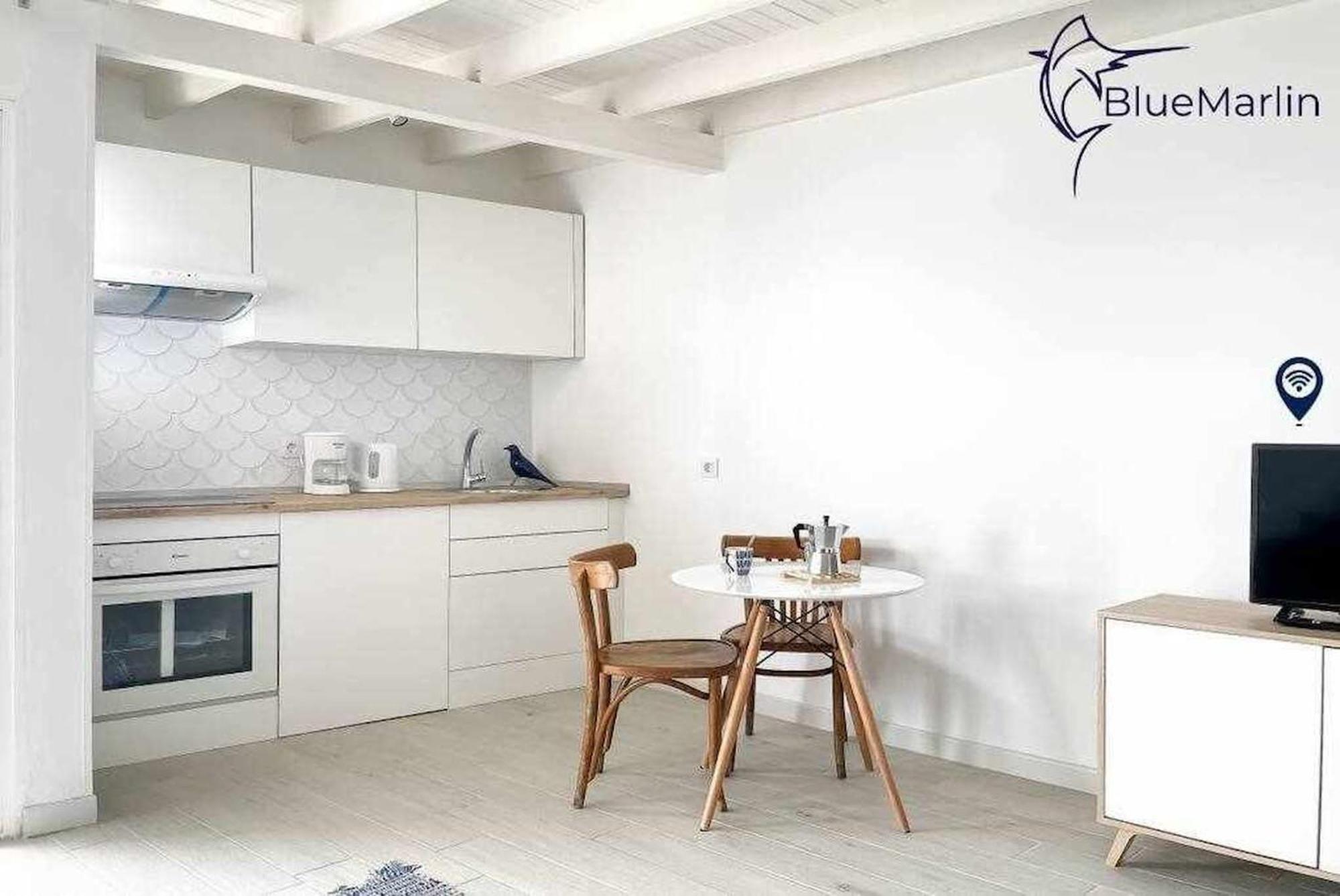 דירות קורלחו B-Rent Bluemarlin Boutique Sea View מראה חיצוני תמונה