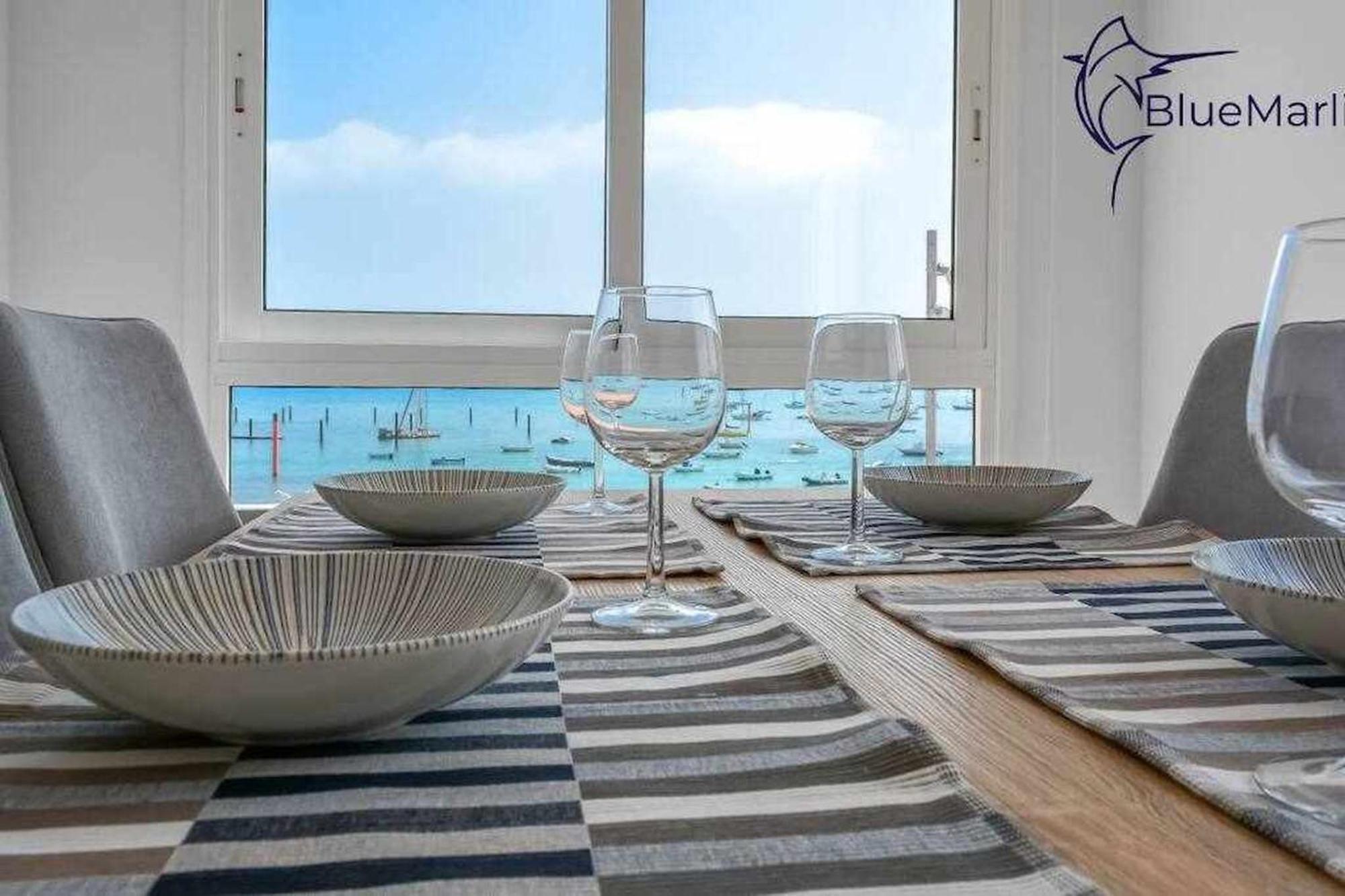 דירות קורלחו B-Rent Bluemarlin Boutique Sea View מראה חיצוני תמונה
