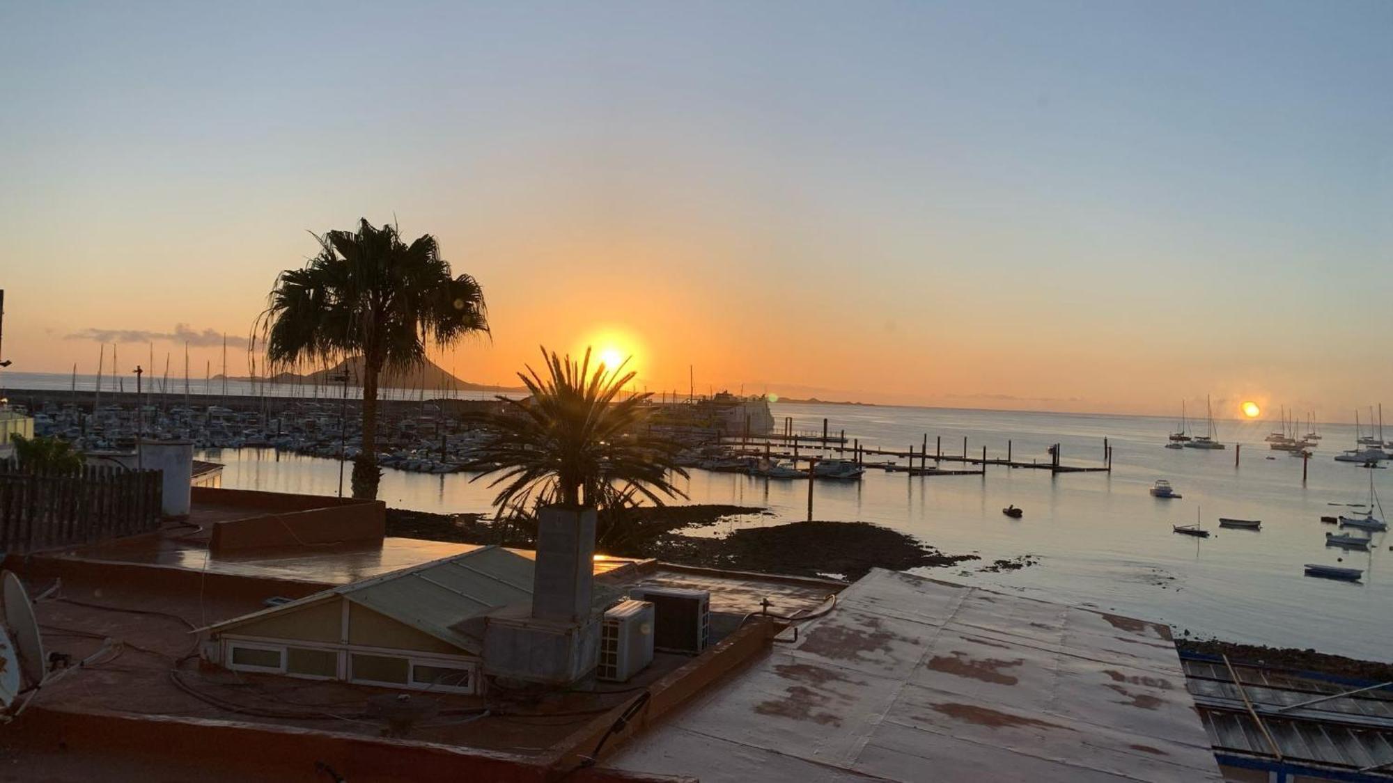 דירות קורלחו B-Rent Bluemarlin Boutique Sea View מראה חיצוני תמונה